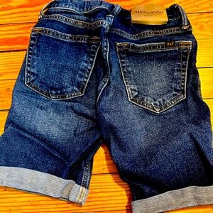 Body:100% Cotton / Pocket Bag:80% Polyester, 20% Cotton